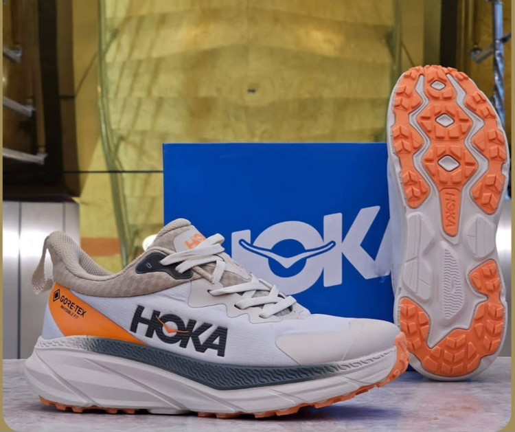 کتونی هوکا چلنجر ۷/ Hoka challenger/ساخت ویتنام/ مستر کوالیتی A/ فروش بصورت عمده و تک /سایز ۴۰ تا ۴۵ /Hoka challenger vietnam