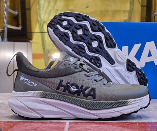 کتونی هوکا چلنجر ۷/ Hoka challenger/ساخت ویتنام/ مستر کوالیتی A/ فروش بصورت عمده و تک /سایز ۴۰ تا ۴۵ /Hoka challenger vietnam