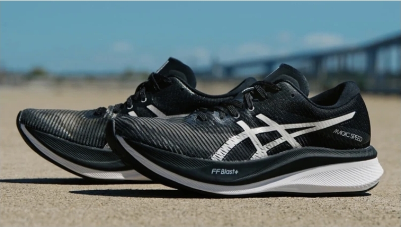 کتونی اسیکس مجیک اسپید 3 |Asics magic speed 3/ساخت ویتنام