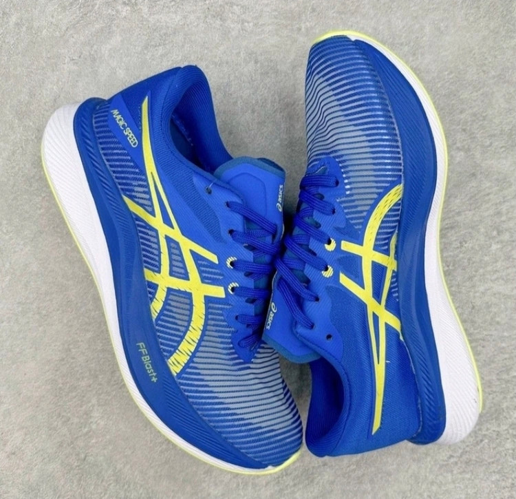 کتونی اسیکس مجیک اسپید 3 |Asics magic speed 3/ساخت ویتنام