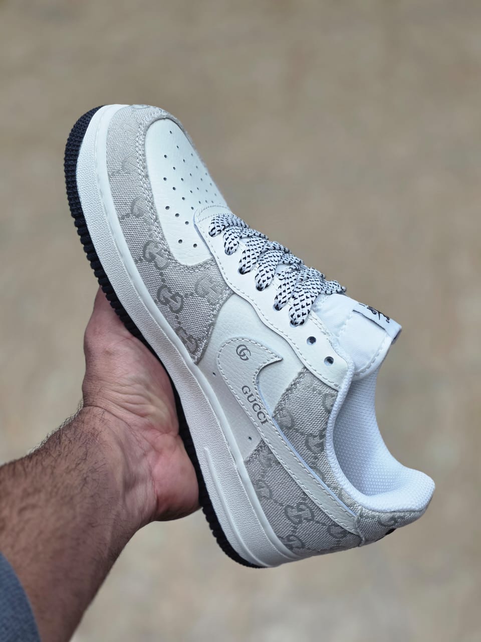 کتونی نایک ایرفورس/Nike Air force vietnam/اصل ویتنام وارداتی/رویه چرم/سایز۳۹تا۴۵/ست جذاب