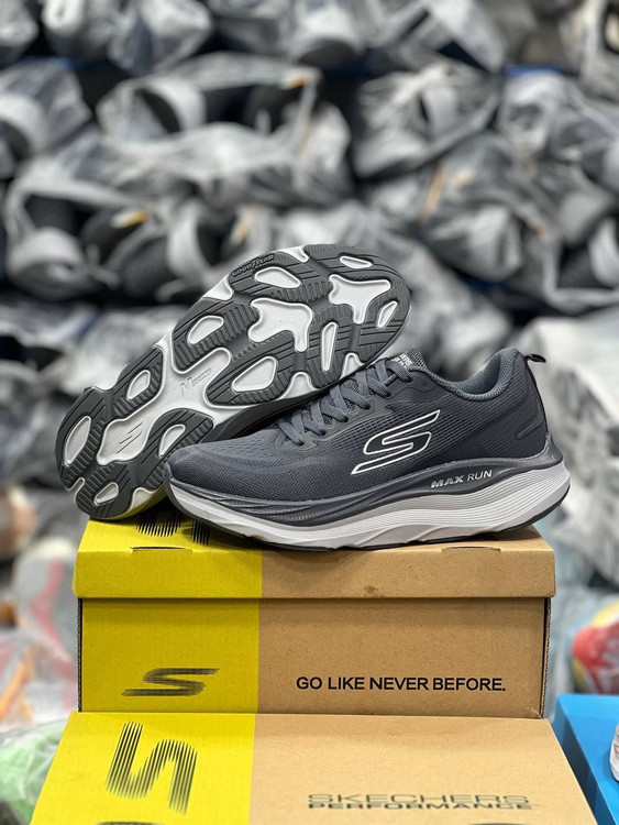 کفش اسکیچرز مکس ران Skechers Max RUN /ساخت ویتنام/سبک طبی و راحت