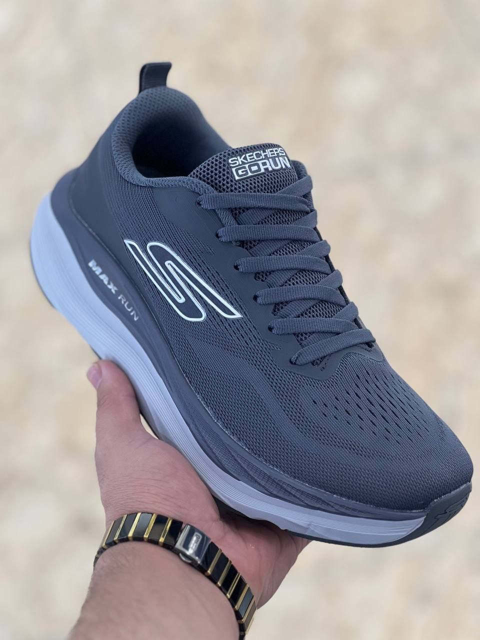 کفش اسکیچرز مکس ران Skechers Max RUN /ساخت ویتنام/سبک طبی و راحت /جعبه و بارکد دار/سایز ۴۰تا۴۵