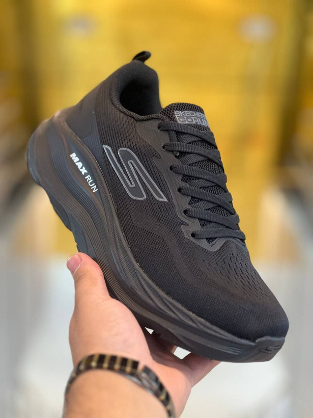 کتونی اسکیچرز مکس ران Skechers Max RUN /ساخت ویتنام/سبک طبی و راحت /جعبه و بارکد دار/سایز ۴۰تا۴۵