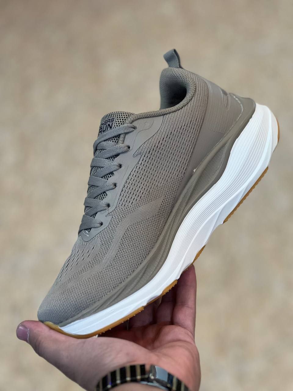کتونی ویتنامی اسکیچرز مکس ران Skechers Max RUN /ساخت ویتنام/سبک طبی و راحت /جعبه و بارکد دار/سایز ۴۰تا۴۵