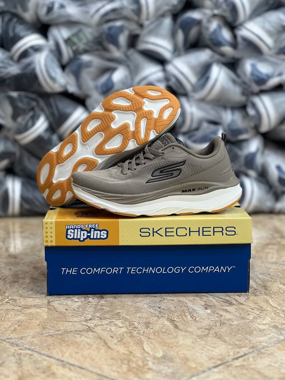 کفش اسکیچرز مکس ران Skechers Max RUN /ساخت ویتنام/سبک طبی و راحت