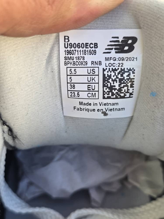 کتونی نیوبالانس ۹۰۶۰ساخت ویتنام Newbalance 9060