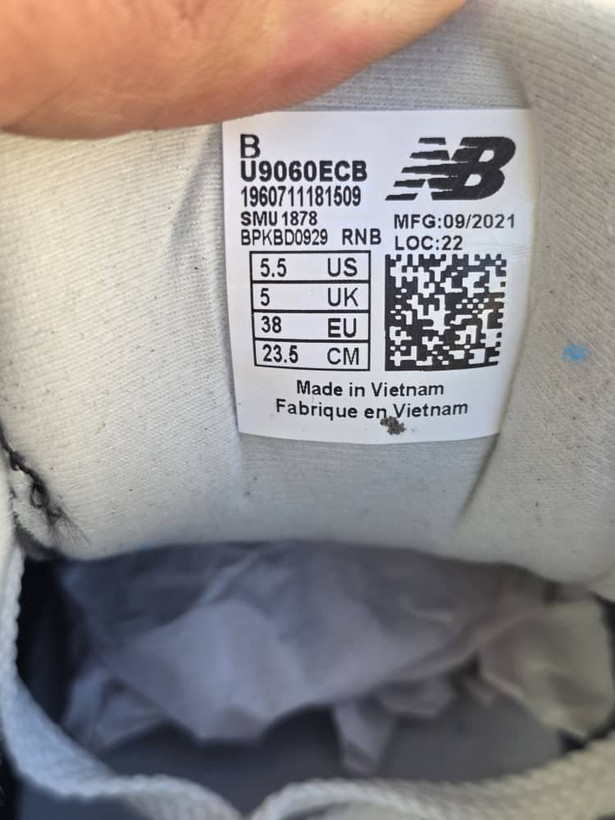 کتونی نیوبالانس ۹۰۶۰ساخت ویتنام Newbalance 9060