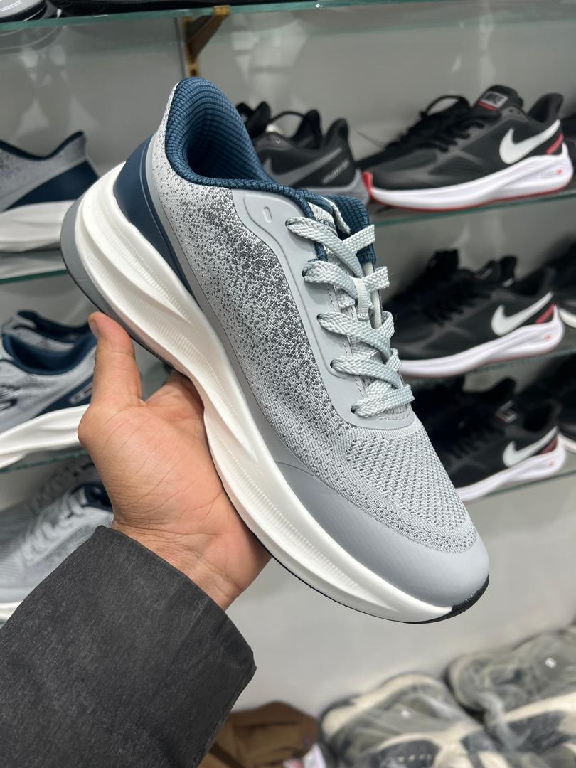 کتونی ویتنامی اسکیچرز هایپر بوس skechers Hyper Burst ساخت ویتنام سایز 40 تا 45 فروش عمده و تک ضمانت کالا