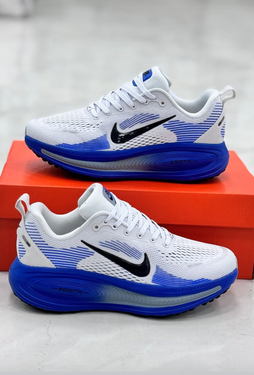کفش نایک زوم ومرو پلاس/Nike Air Zoom Vomero Plus/ساخت ویتنام /سایز ۴۰ الی ۴۵/ فروش عمده و تک