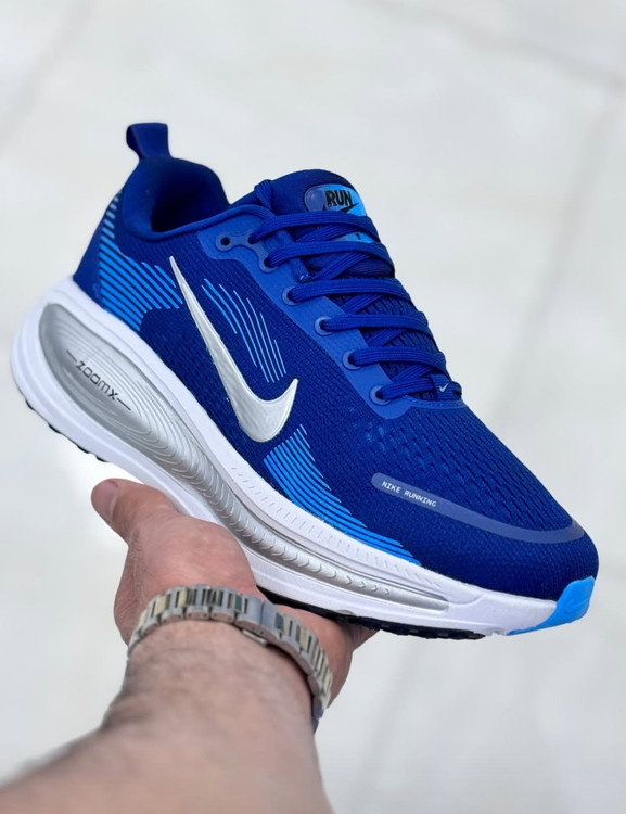 کتونی نایک زوم ومرو پلاس/Nike Air Zoom Vomero Plus