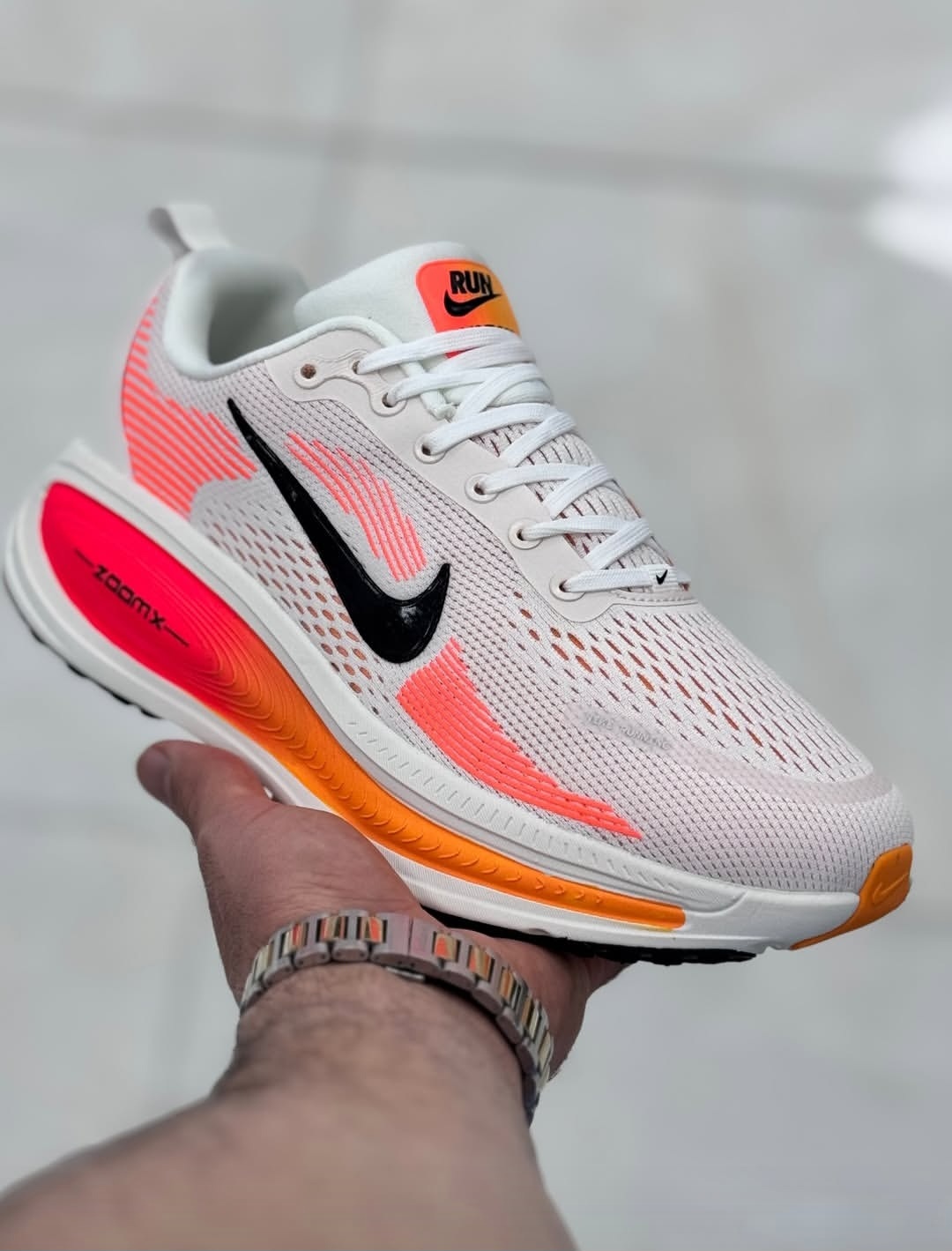 کتونی ویتنامی نایک زوم ومرو پلاس/Nike Air Zoom Vomero Plus/ساخت ویتنام /سایز ۴۰ الی ۴۵/ فروش عمده و تک