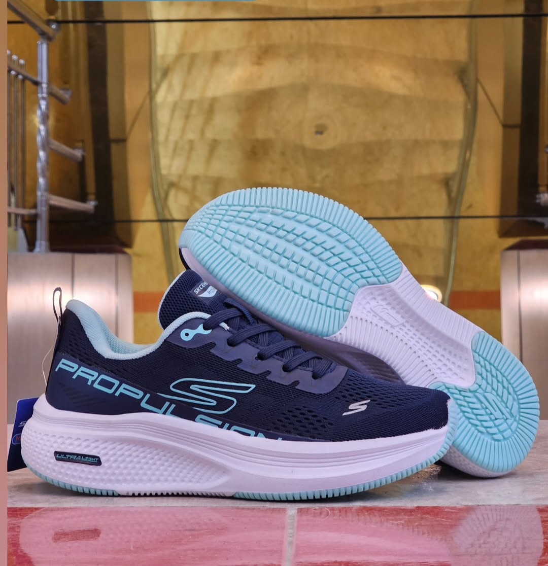 کتونی طبی و ضد آب اسکیچرز سایز ۳۷ تا ۴۰ ساخت ویتنام فروش بصورت عمده و تک . Skechers max cushioning terminus sneaker vietnam