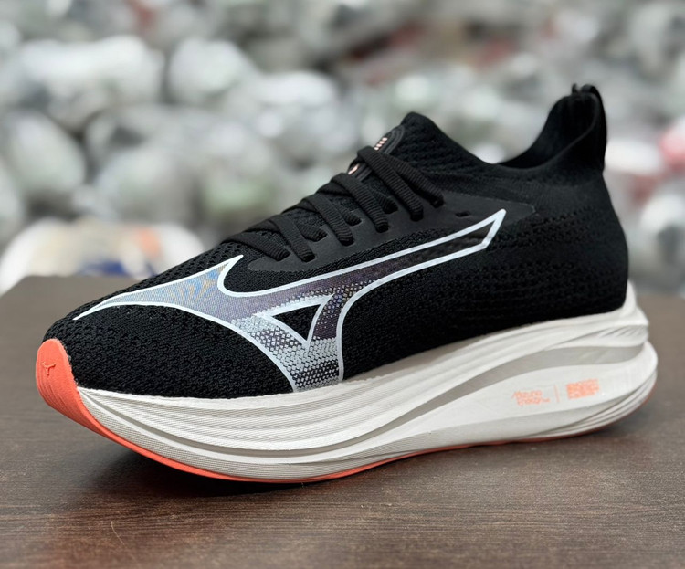 کتونی میزانو نئو/Mizuno Neo Zen/ساخت ویتنام/سایز37الی 45/فروش بصورت عمده و تک