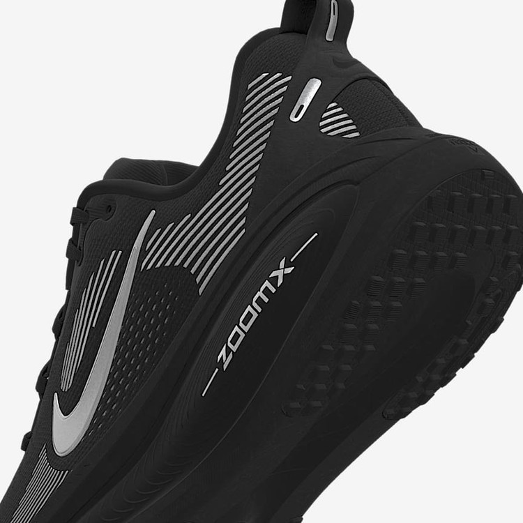 نایک وومرو ۱۸ | Nike Vomero 18 |ساخت ویتنام/کفش رانینگ و دویدن حرفه/سایز۴۰الی ۴۵/فروش عمده و تک/