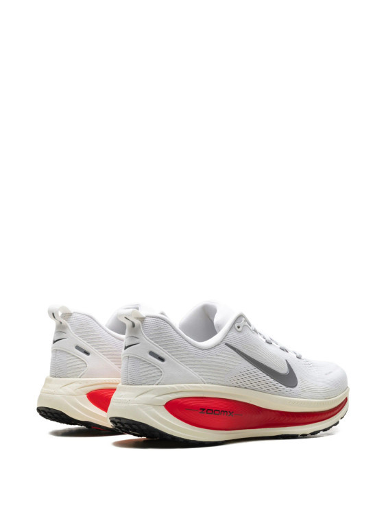 نایک وومرو ۱۸ | Nike Vomero 18 |ساخت ویتنام/کفش رانینگ و دویدن حرفه/سایز۴۰الی ۴۵/فروش عمده و تک/