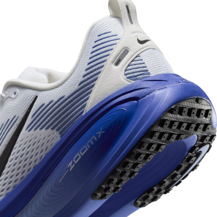 نایک وومرو ۱۸ | Nike Vomero 18 |ساخت ویتنام/کفش رانینگ و دویدن حرفه/سایز۴۰الی ۴۵/فروش عمده و تک/