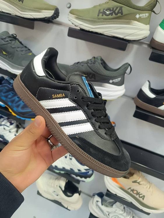 کتونی ادیداس سامبا Adidas Sambaساخت ویتنام سایز ۳۷ الی۴۵ فروش بصورت عمده و تک .