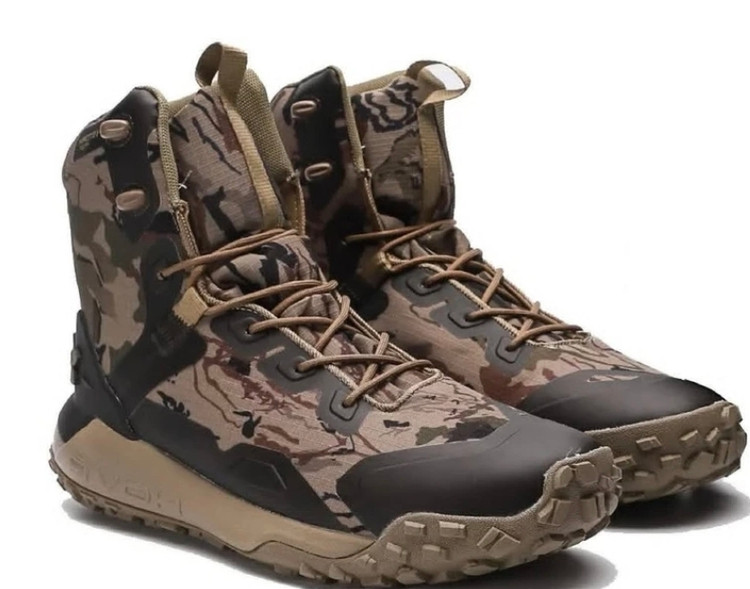 بوت اندرارمورمدل هاورداون ضد آب/Under armor hovr /ساخت ویتنام/مستر کوالیتی a کیفیت بالا سایز ۴۰ تا ۴۵