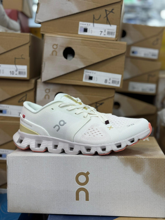 کفش کیوسی انراننیگ کلود ایکس 4/ On Cloud X4/ساخت ویتنام/