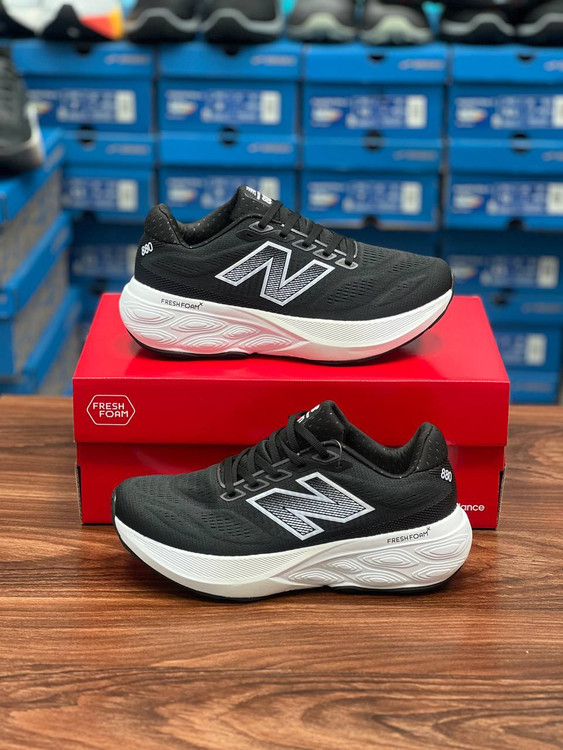 کتونی نیوبالانس 880 رانینگ/ Newbalance 880 vietnam running