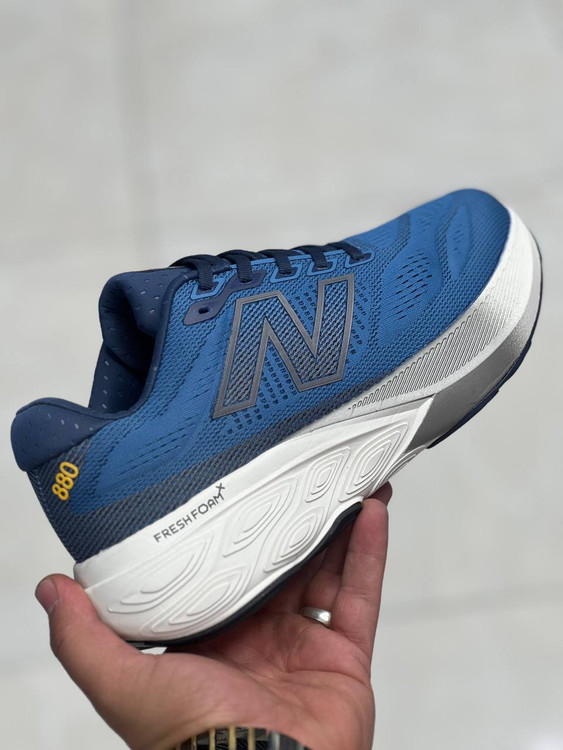 کفش نیوبالانس 880 رانینگ/ Newbalance 880 vietnam running/ساخت ویتنام/سایز ۴۰ تا ۴۵/فروش عمده و تک