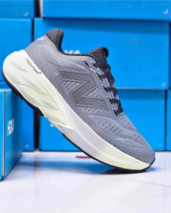 کتونی ویتنامی نیوبالانس 880 رانینگ/ Newbalance 880 vietnam running/ساخت ویتنام/سایز ۴۰ تا ۴۵/فروش عمده و تک/