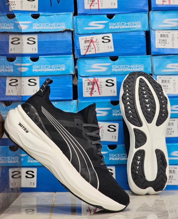کتونی پوما نیترو Puma nitro/ساخت ویتنام/سایز ۴۰ تا ۴۵ ضمانت کالا فروش عمده و تک