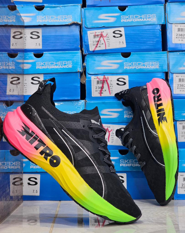 کتونی پوما نیترو Puma nitro/ساخت ویتنام/سایز ۴۰ تا ۴۵ ضمانت کالا فروش عمده و تک