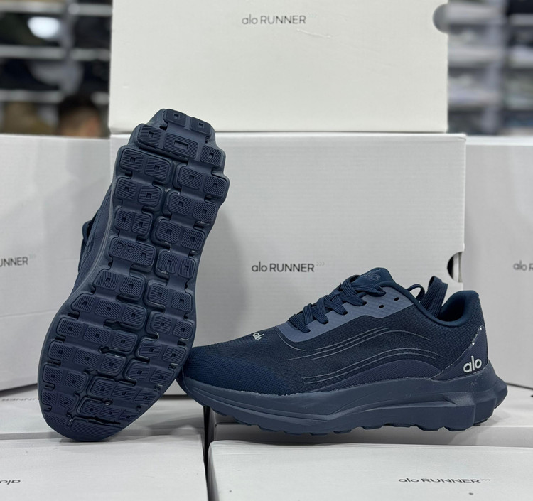 کتونی ویتنامی الو Alo Yoga Alo Runner sneakers/ساخت ویتنام/سایز ۴۰تا ۴۵/فروش عمده و تک/ضمانت کالا
