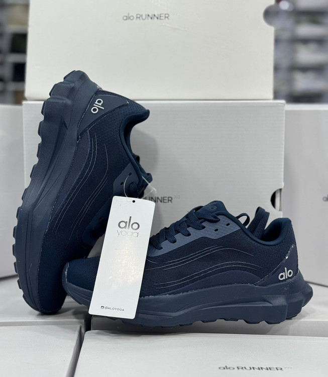 کتونی ویتنامی الو Alo Yoga Alo Runner sneakers/ساخت ویتنام/سایز ۴۰تا ۴۵/فروش عمده و تک/ضمانت کالا
