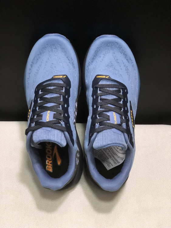 بروکس لانچ ۱۱ / Brooks lunch 11 /مستر کوالیتی A