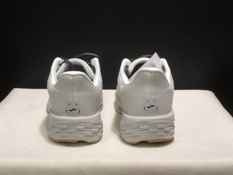 بروکس لانچ ۱۱ / Brooks lunch 11 /مستر کوالیتی A