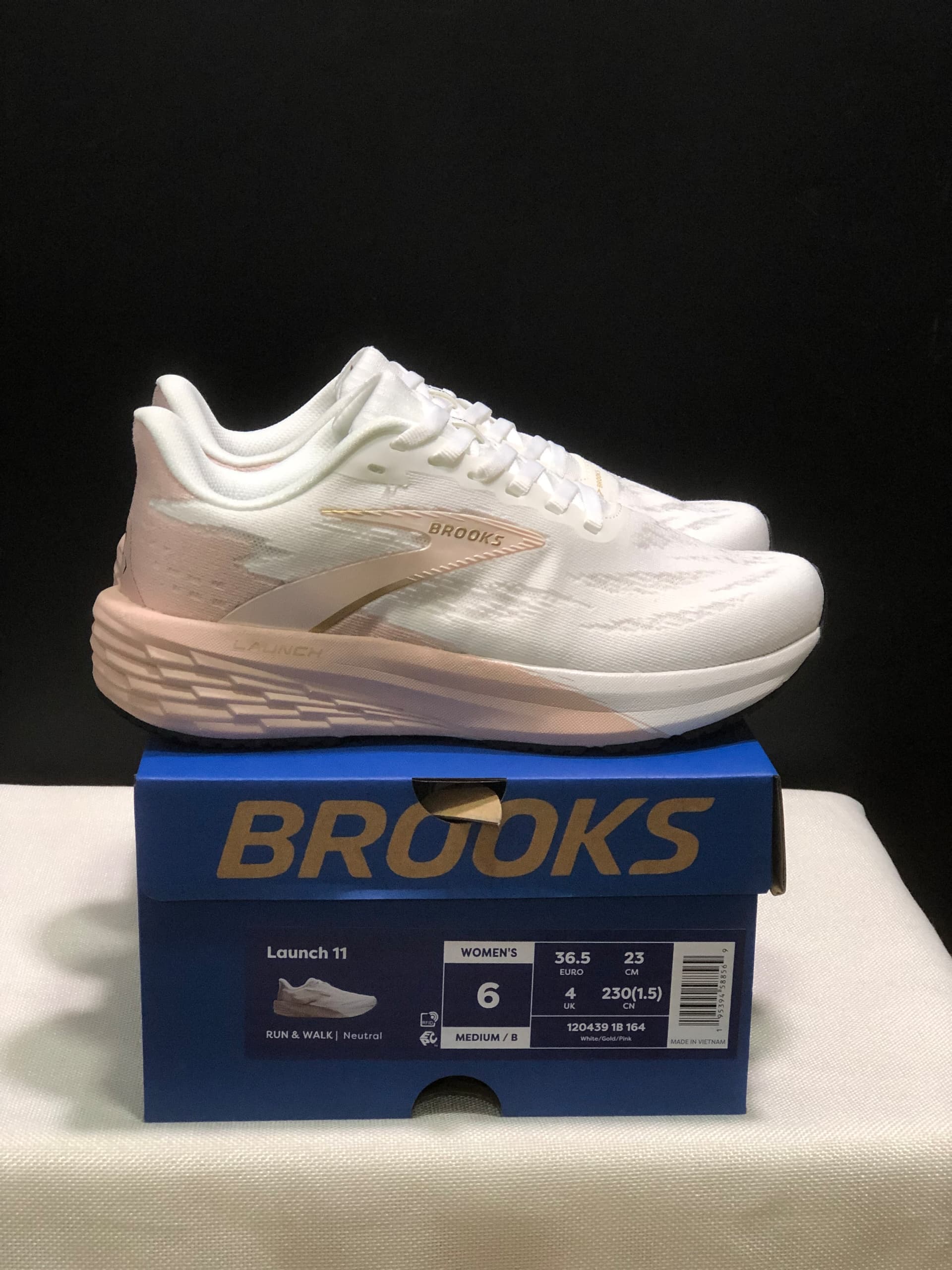 بروکس لانچ ۱۱ / Brooks lunch 11 /مستر کوالیتی A