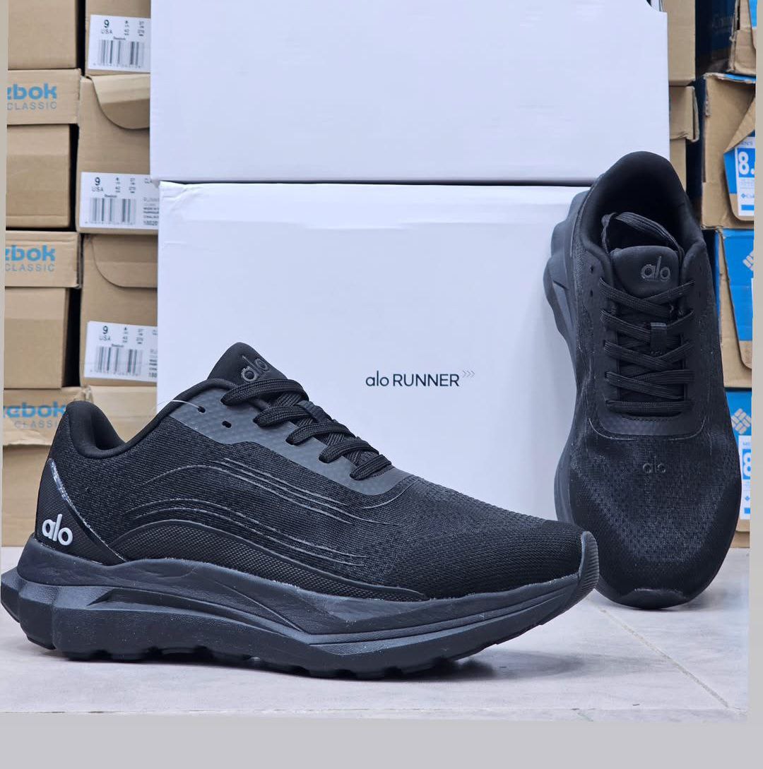الو Alo Yoga Alo Runner sneakers/ساخت ویتنام/سایز ۴۰تا ۴۵/فروش عمده و تک/ضمانت کالا