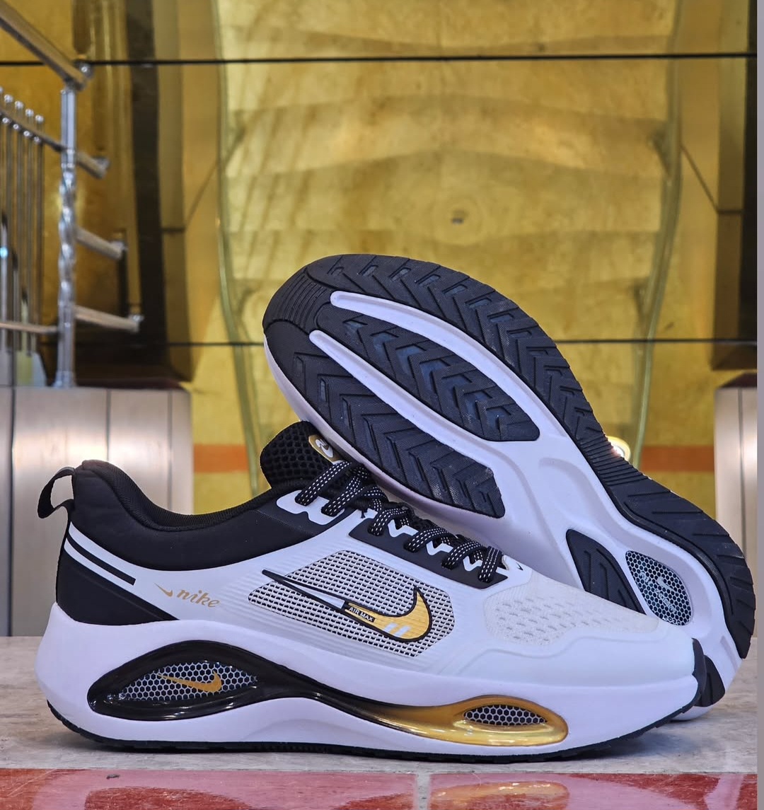کتونی نایک زوم وینفلو تو Nike Zoom 2/ساخت ویتنام/سایز ۴۰ تا ۴۵فروش بصورت عمده و تک. تضمین کالا