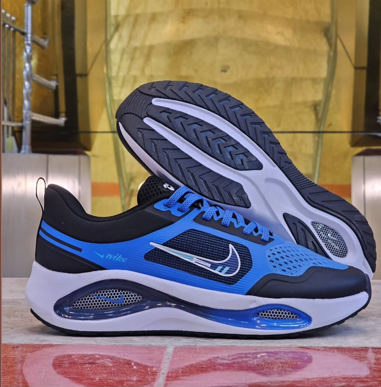 کفش نایک زوم وینفلو تو Nike Zoom 2/ساخت ویتنام/سایز ۴۰ تا ۴۵فروش بصورت عمده و تک. تضمین کالا