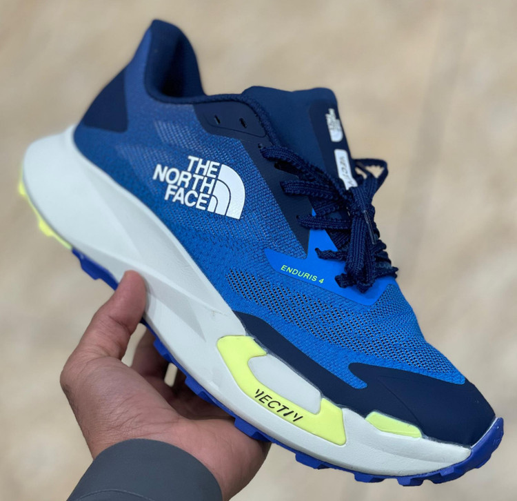 کتونی نورث فیسThe North Face Vectiv Enduris 4/ساخت ویتنام/سایز بندی ۴۰ تا ۴۵ فروش عمده و تک