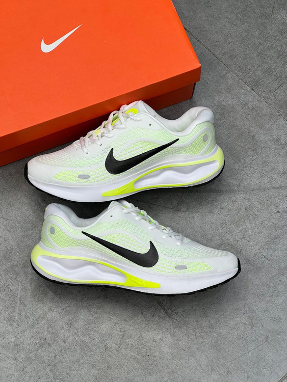 کفش نایک جورنی ران | Nike Journey Run Running Shoes/ساخت ویتنام/سایز ۴۰ تا ۴۵فروش بصورت عمده و تک.