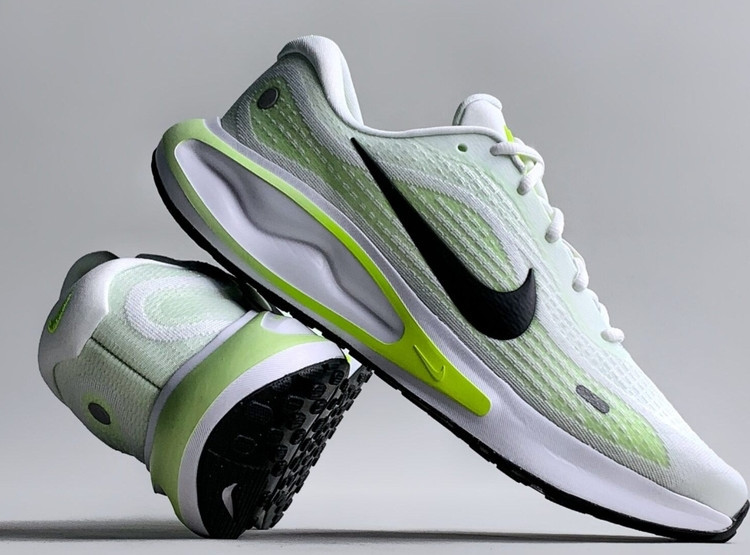 کتونی نایک جورنی ران | Nike Journey Run Running Shoes/ساخت ویتنام/سایز ۴۰ تا ۴۵فروش بصورت عم