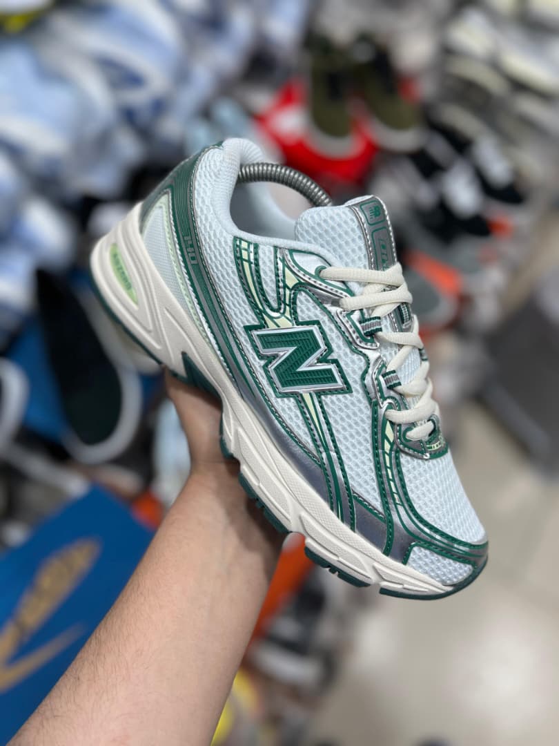 کفش نیوبالانس ۷۴۰/Newbalance ۷۴۰/ساخت ویتنام/ سایز۴۰تا۴۵ فروش بصورت عمده و تک/تضمینکیفیت