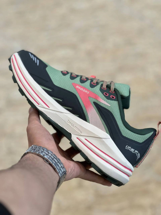 کتونی بروکس کاسکادیا۱۶/Brooks cascadia۱۶/ ساخت ویتنام