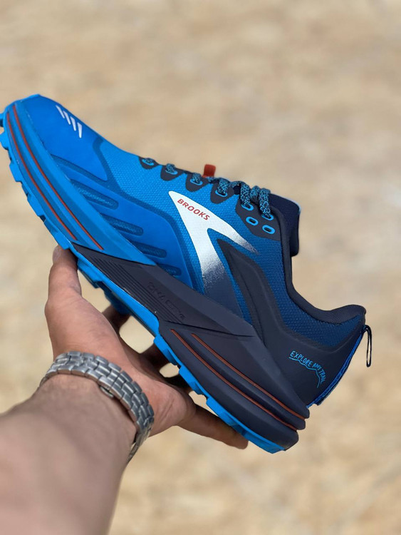 کتونی بروکس کاسکادیا۱۶/Brooks cascadia۱۶/ ساخت ویتنام