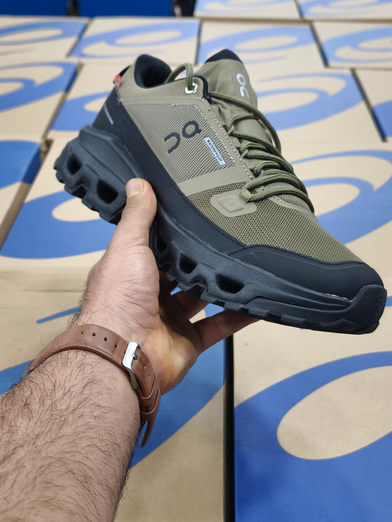 کتونی آن رانینگ کیوسی گورتکس ضد آب | On Running Cloud tech phase Gore Tex/ساخت ویتنام/سایز ۴۰ تا ۴۵/فروش عمده و تک