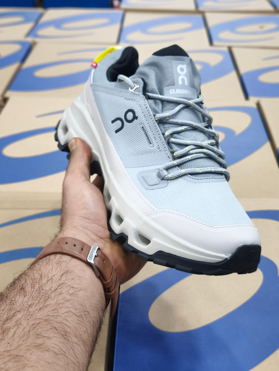 کفش آن رانینگ کیوسی گورتکس ضد آب | On Running Cloud tech phase Gore Tex/ساخت ویتنام/سایز ۴۰ تا ۴۵/فروش عمده و تک