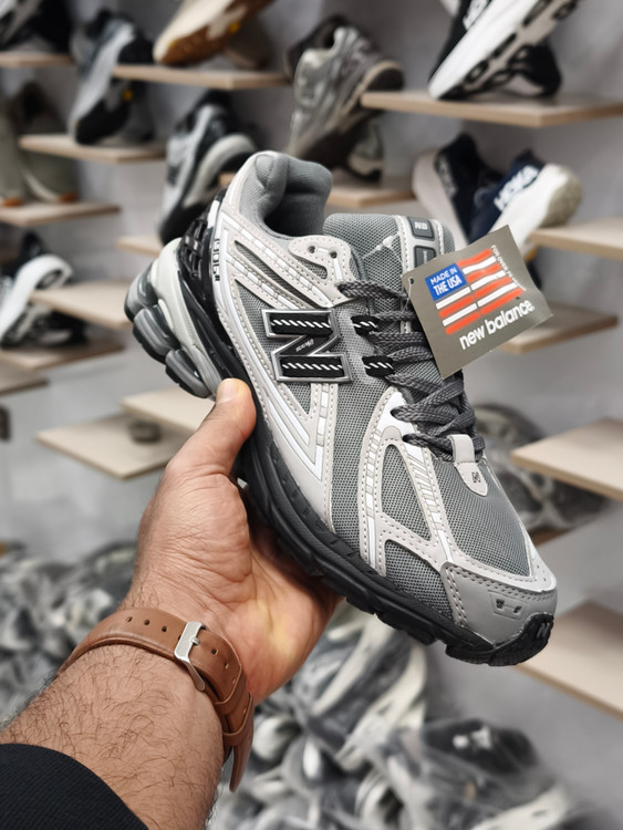کتونی نیوبالانس ۱۹۰۶/Newbalance 1906/ ساخت ویتنام/سایز40 الی45/ فروش بصورت عمده و تک/ضمانت کالا