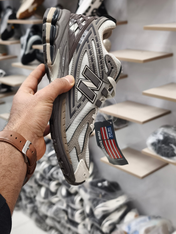 کتونی نیوبالانس ۱۹۰۶/Newbalance 1906/ ساخت ویتنام/سایز40 الی45/ فروش بصورت عمده و تک/ضمانت کالا