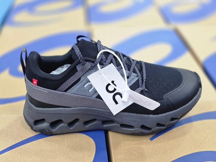 کتونی کیوسی کلود هوریزون ضدآبShoes On Cloudhorizon Damen waterproof Vietnam سایز ۴۰ تا ۴۵ ، فروش بصورت عمده و تک باجعبه بارکدار