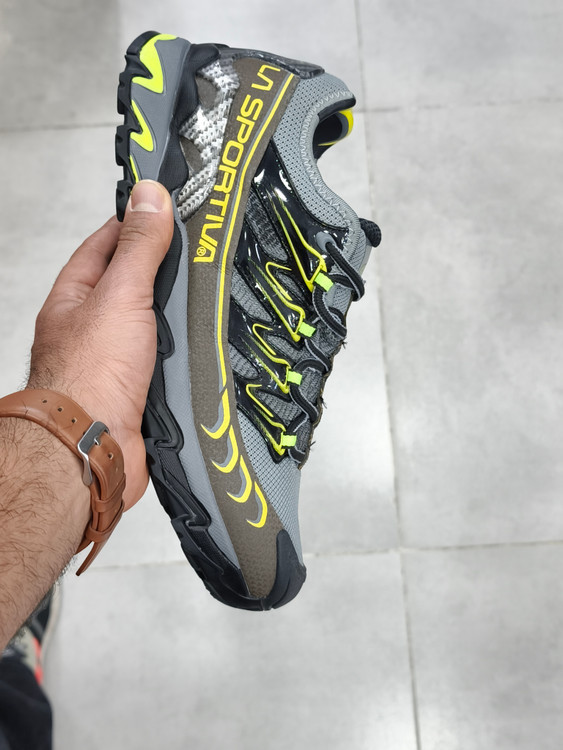 کفش طبیعت گردی لاسپورتیوا آکاشا ساخت ویتنام La Sportiva Akasha/سایز ۴۰ تا ۴۵/جعبه بارکددار فروش عمده و تک