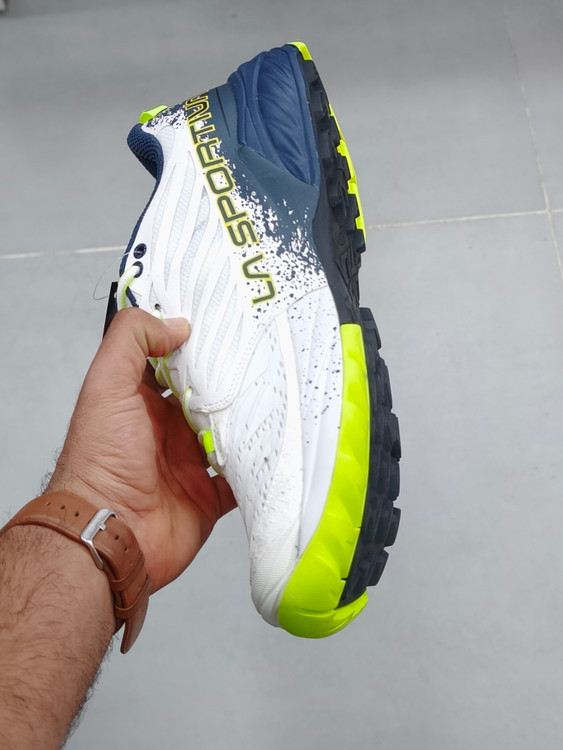 کتونی طبیعت گردی لاسپورتیوا آکاشا ساخت ویتنام La Sportiva Akasha/سایز ۴۰ تا ۴۵/جعبه بارکددار فروش عمده و تک